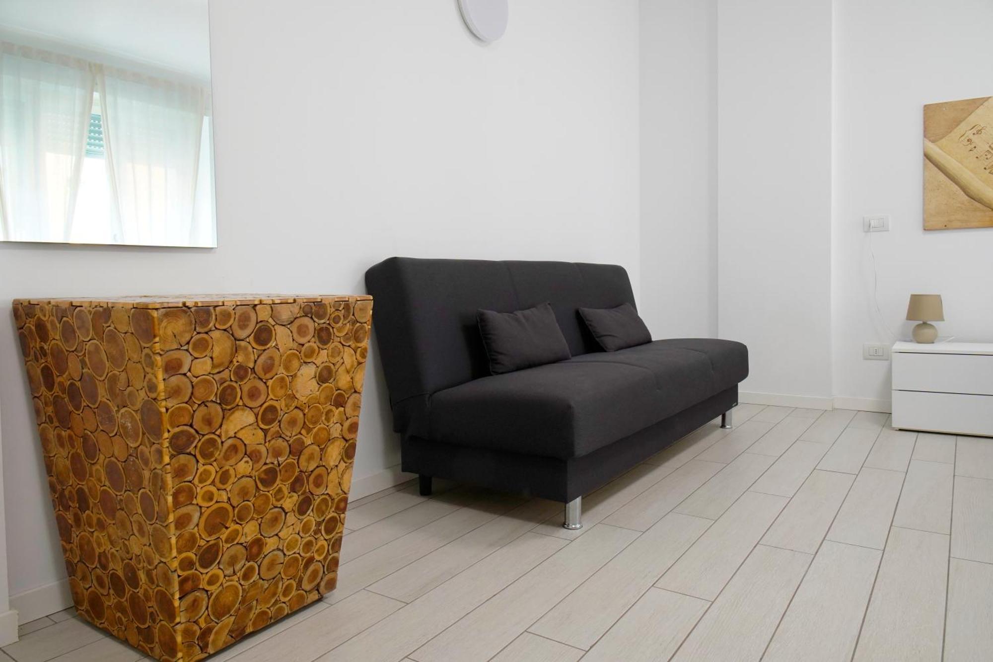 Casa Ideale Tim Appartmanti Moderni Vicina Al Centro Lecco Dış mekan fotoğraf