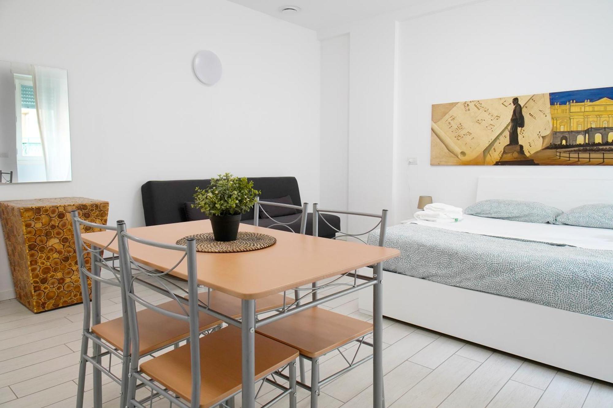 Casa Ideale Tim Appartmanti Moderni Vicina Al Centro Lecco Dış mekan fotoğraf